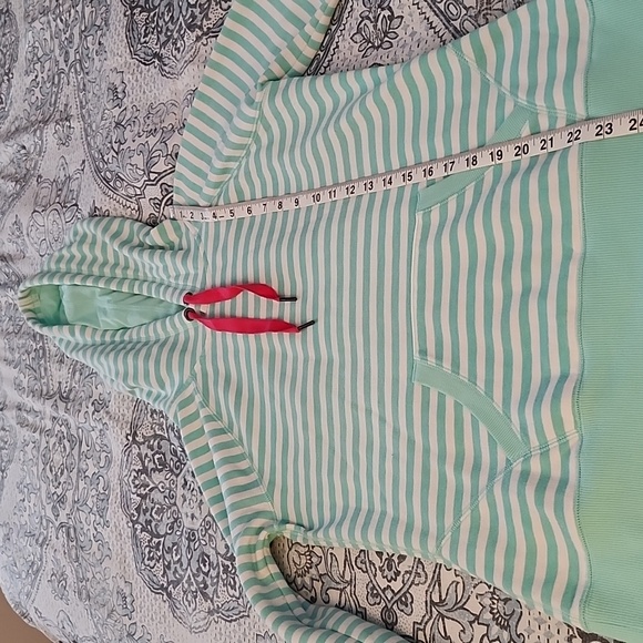 Women's size small Tek Gear Turquoise and white striped hooded sweatshirt. - Picture 7 of 8